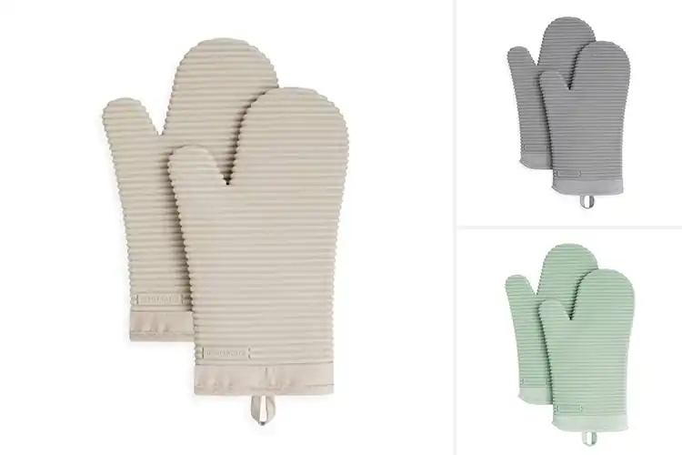 Detailed view of 10 Best Ribbed Silicone Mitts: Safer, Fun Cooking Tips